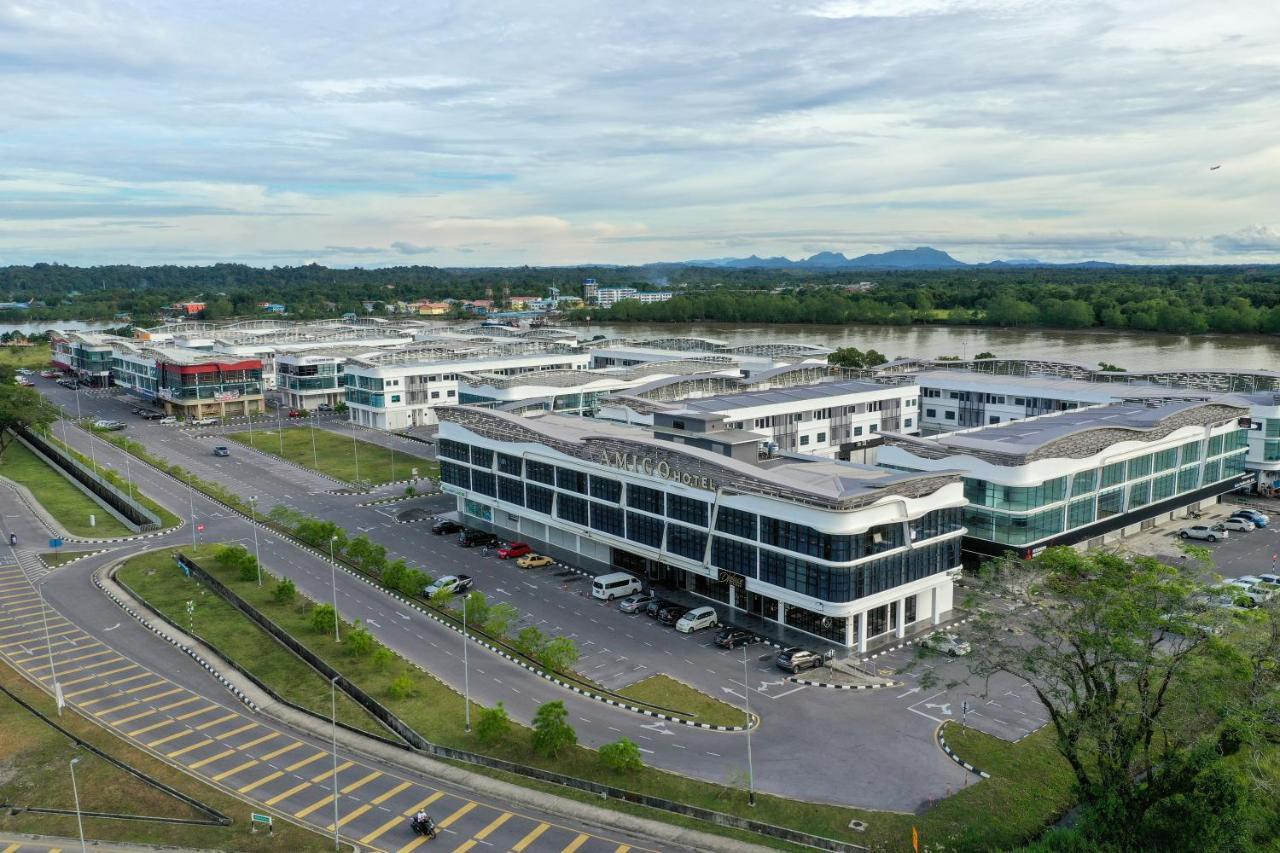 Amigo Hotel Bintulu Exterior photo